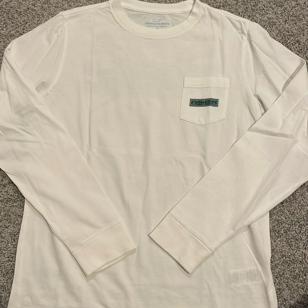 Vineyard Vines boys long sleeve tshirt